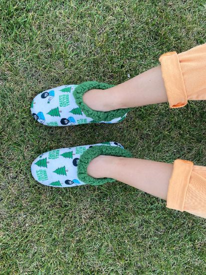 Lil Happy Trees - Women's Sherpa Slippers Socks