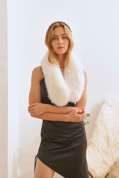 FAUX FUR SHORT COLLAR SCARF