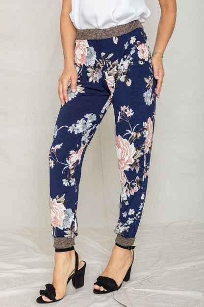 Plus Rose Print Ruched Jogger