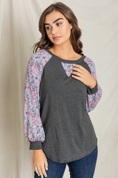 V-Stich Floral Raglan Sleeve