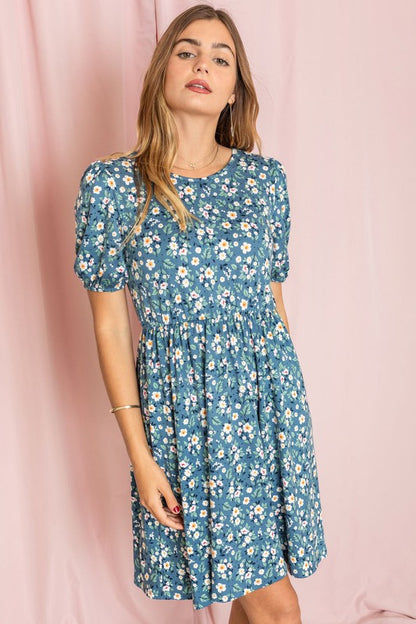 Gathered Sleeve Daisy Floral Midi Dress