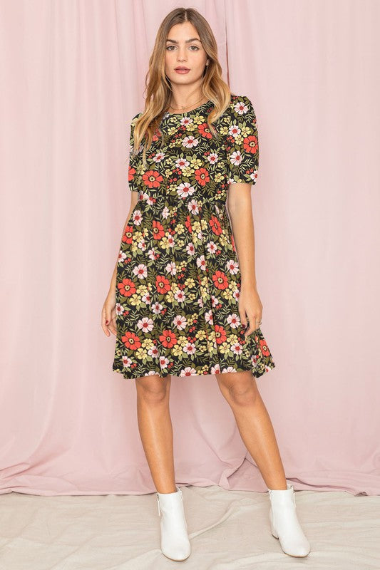 Gathered Sleeve Daisy Floral Midi Dress