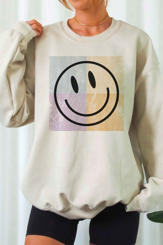 FOUR SQUARE HAPPY FACE GRAPHIC SWEATSHIRT