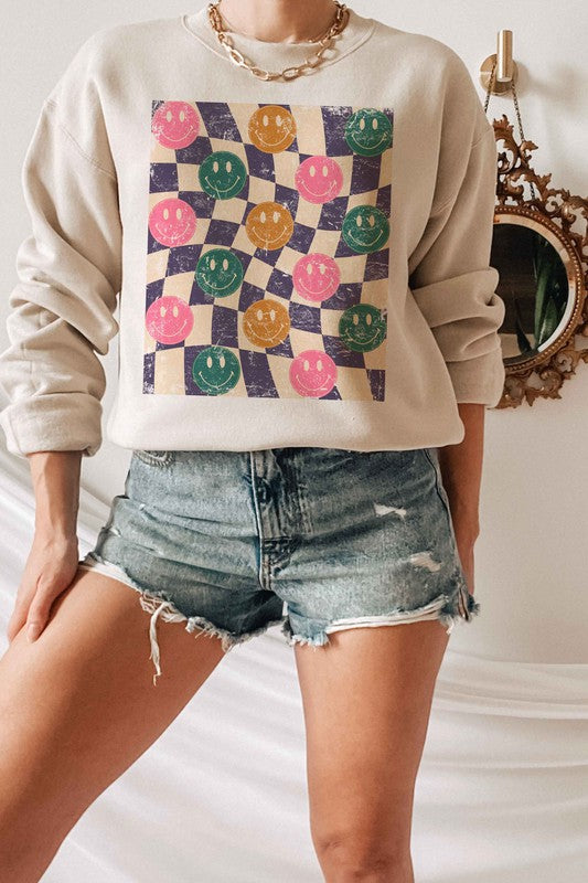 CHECKERED MULTI HAPPY FACES GRAPHIC SWEATSHIRT