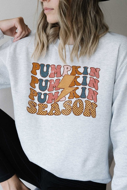 PLAID PUMPKIN SEASON LIGHTNING GRAPHIC SWEATSHIRT