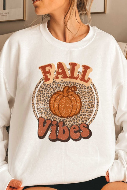 LEOPARD PUMPKIN FALL VIBES GRAPHIC SWEATSHIRT