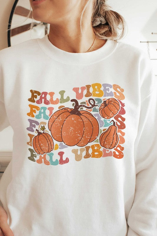 FALL VIBES PUMPKINS GRAPHIC SWEATSHIRT