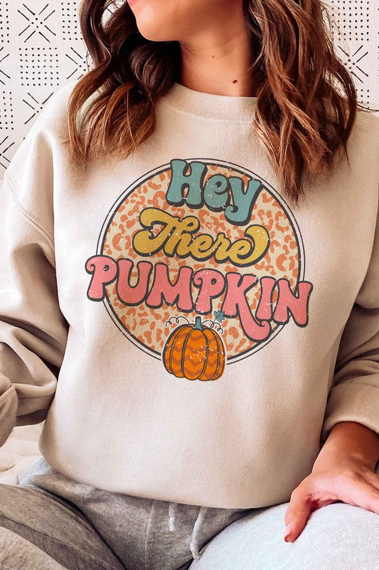 LEOPARD HEY THERE PUMPKIN GRAPHIC SWEATSHIRT