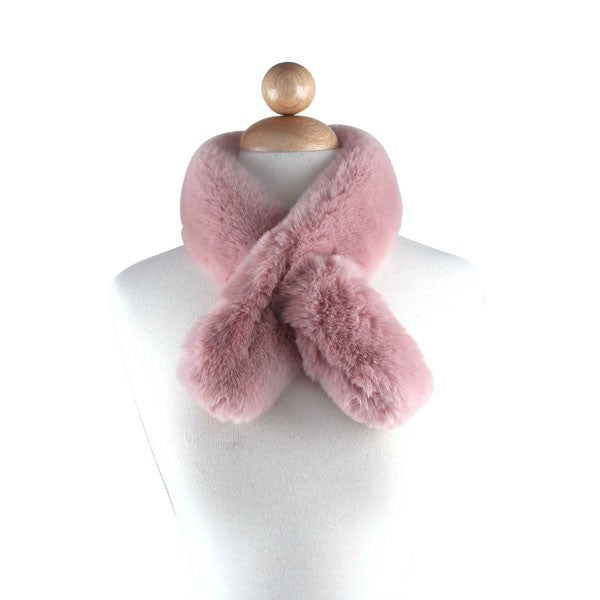 FAUX FUR PULL THROUGH SCARF