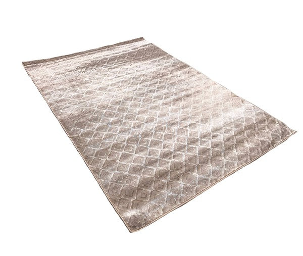 5' x 7'6'' Dark Beige Diamonds Silky Glam Rug