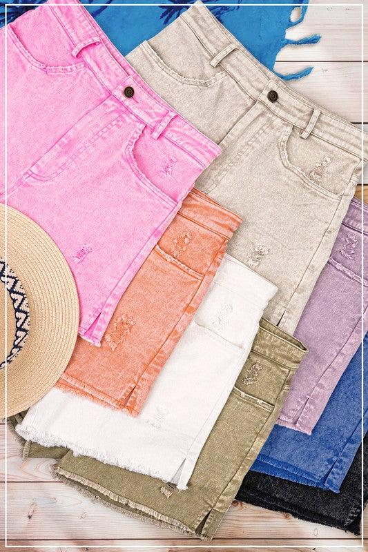 CASUAL WASHED STYLE DENIM SHORTS WITH POCKETS