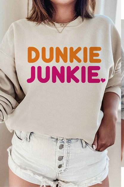 DUNKIE JUNKIE GRAPHIC SWEATSHIRT