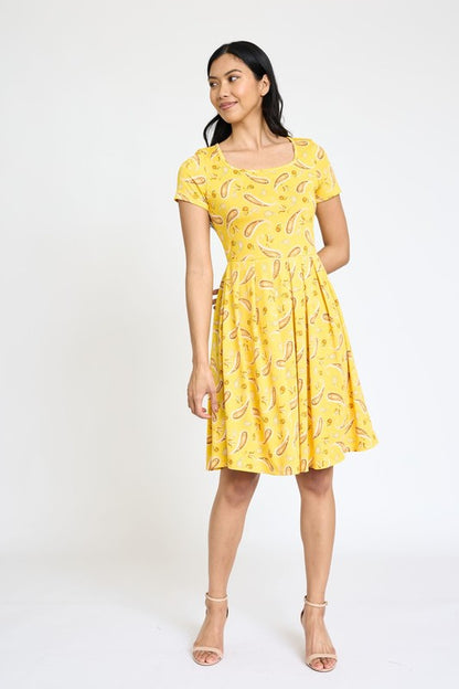 Paisley Short Sleeve Pleated Midi Dress