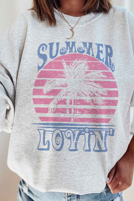 SUMMER LOVIN' GRAPHIC SWEATSHIRT