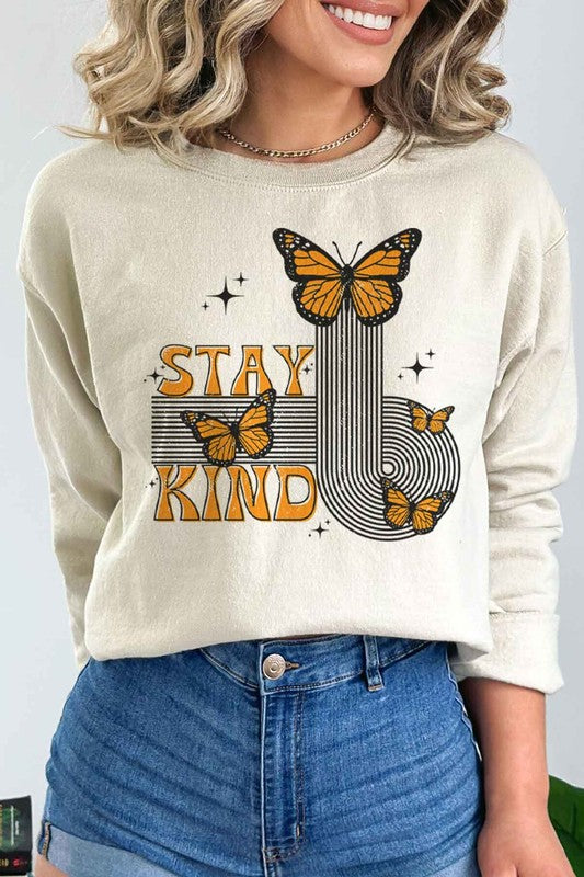 STAY KIND BUTTERFLY PLUS SIZE SWEATSHIRT