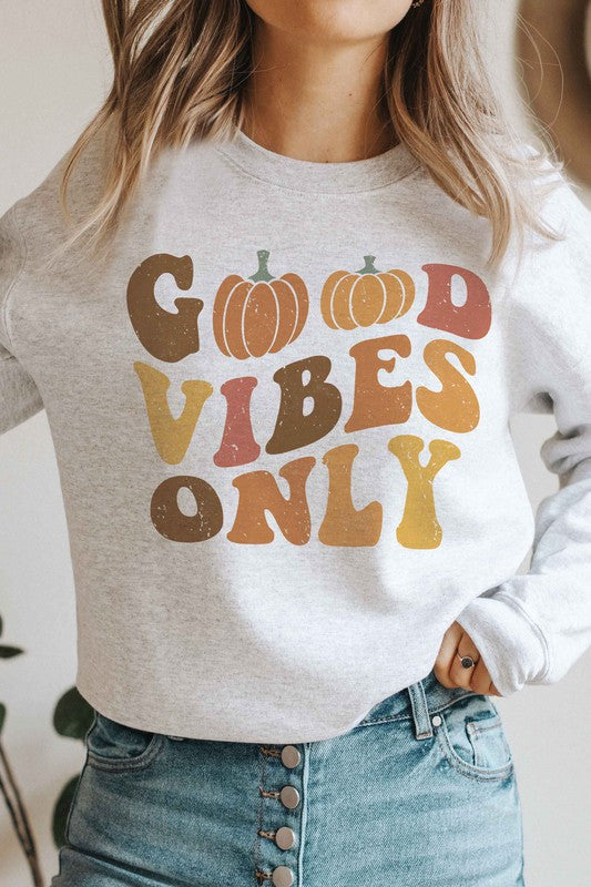 GOOD VIBES ONLY PUMPKINS GRAPHIC SWEATSHIRT