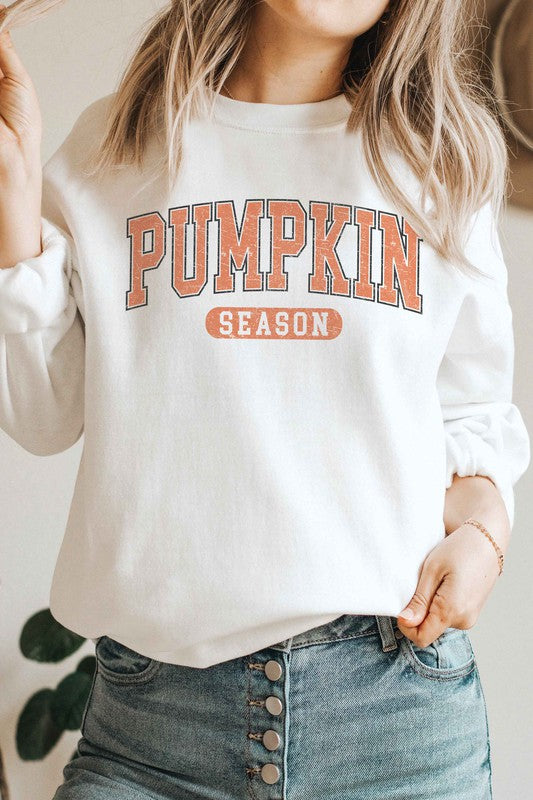 PUMPKIN SEASON GRAPHIC SWEATSHIRT