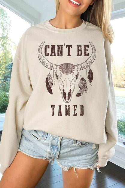 CANT BE TAMED CATTLE OVERSIZED SWEATSHIRT