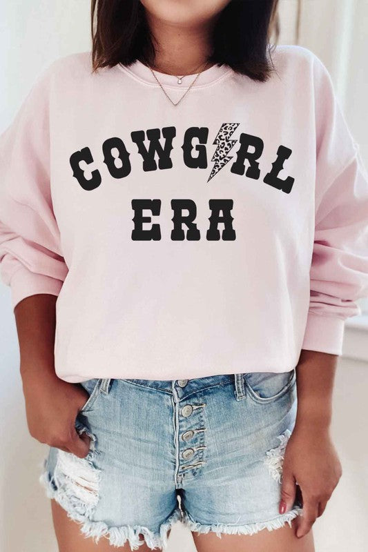 COWGIRL ERA WESTERN GRAPHIC SWEATSHIRT