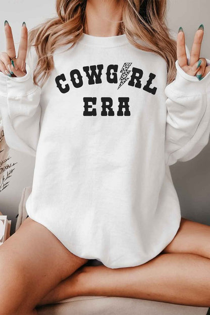 COWGIRL ERA WESTERN GRAPHIC SWEATSHIRT