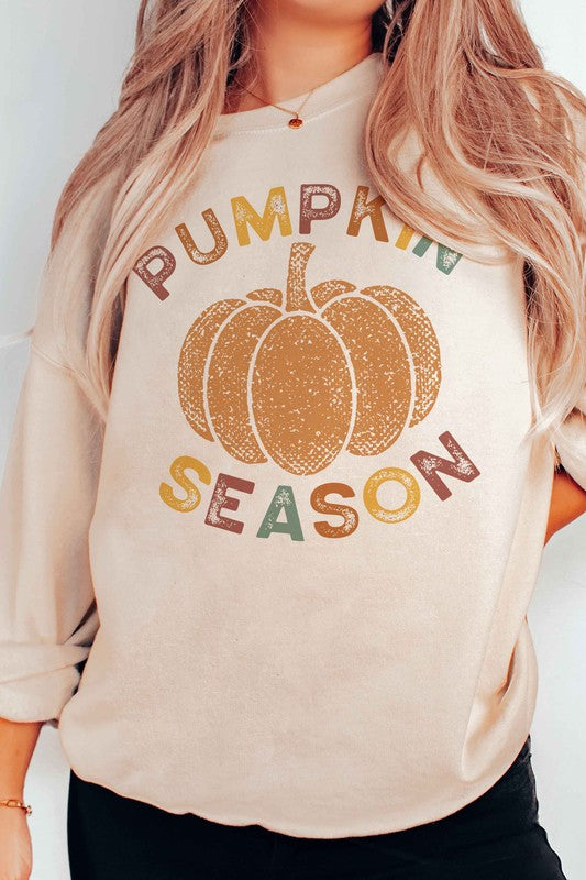 PUMPKIN SEASON GRAPHIC SWEATSHIRT