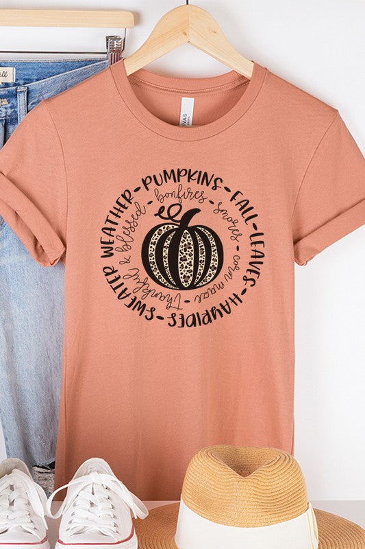 Pumpkins Fall Leave Circle Graphic Tee