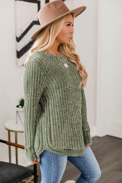 Women Long Sleeve Round Hem Cable Knit Sweater