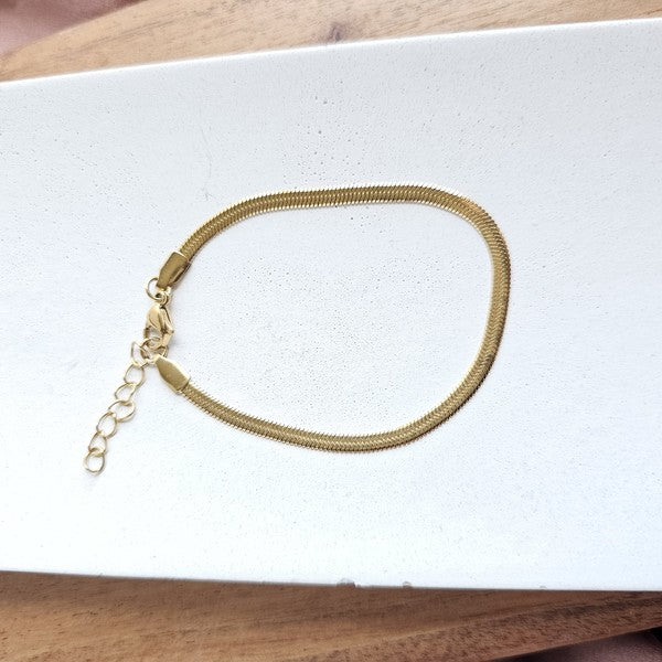 Luxe Gold Herringbone Bracelet