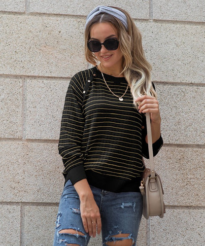 Striped Pattern Raglan Sleeve Sweater