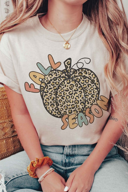 FALL SEASON LEOPARD PUMPKIN Graphic Tee