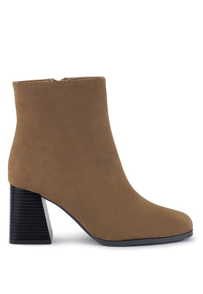 Cox Cut Out Block Heeled Chelsea Boots