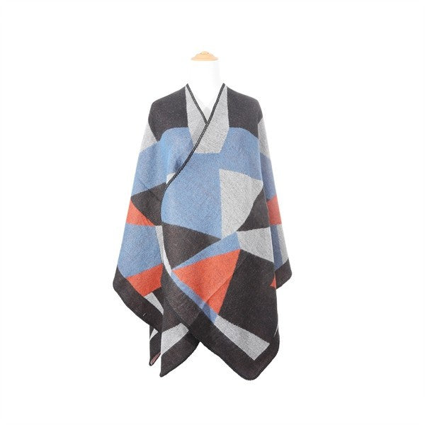 GEOMETRIC PATTERN PONCHO