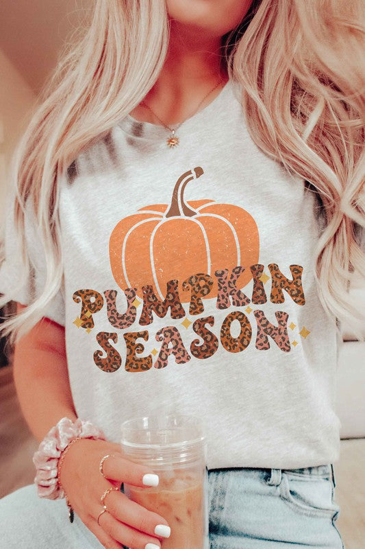 LEOPARD PUMPKIN SEASON Graphic Tee