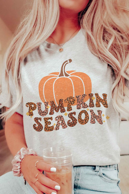 LEOPARD PUMPKIN SEASON Graphic Tee