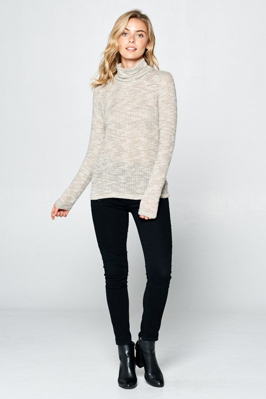 LONG SLEEVE KNIT TURTLENECK TOP