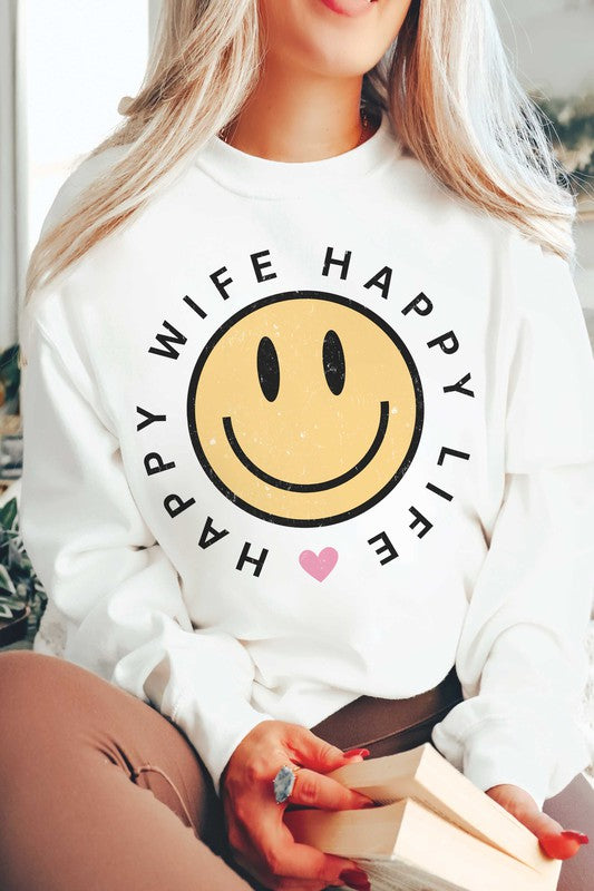 PLUS SIZE - HAPPY WIFE HAPPY LIFE Sweatshirt