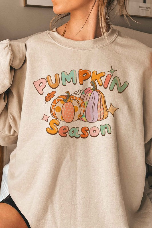 RETRO PUMPKIN SEASON Graphic Sweatshirt