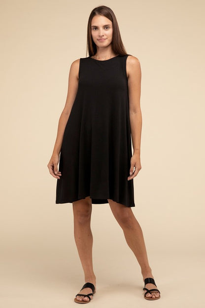 Sleeveless Flared Dress with Side Pockets