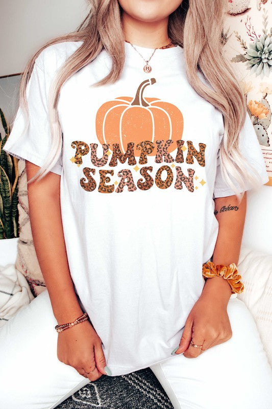 LEOPARD PUMPKIN SEASON Graphic Tee