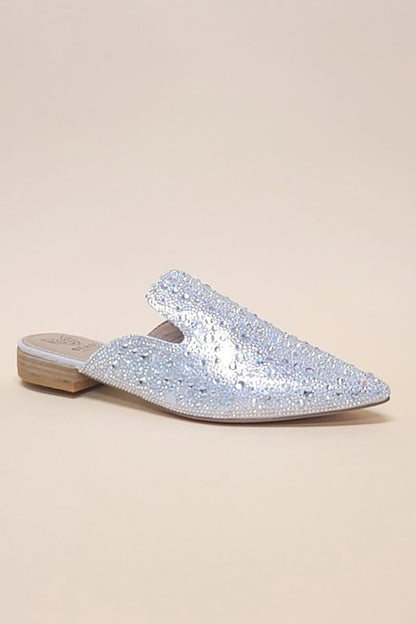 GEM-39 - POINTED TOE SLIP ON MULE FLATS