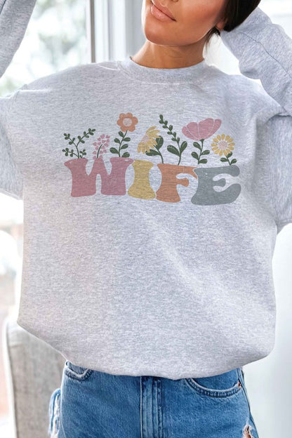 FLORAL WIFE Graphic Sweatshirt