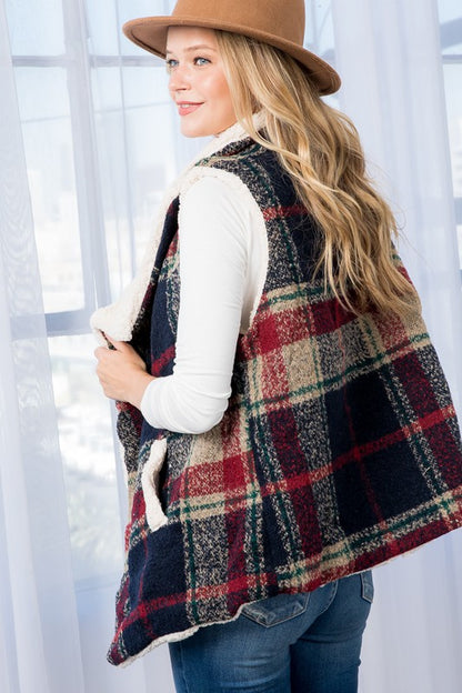 WARM PLAID VEST