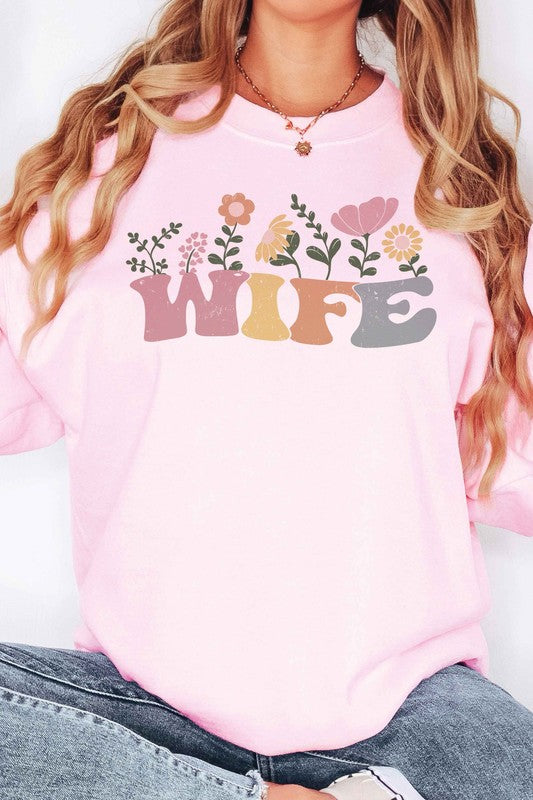 FLORAL WIFE Graphic Sweatshirt